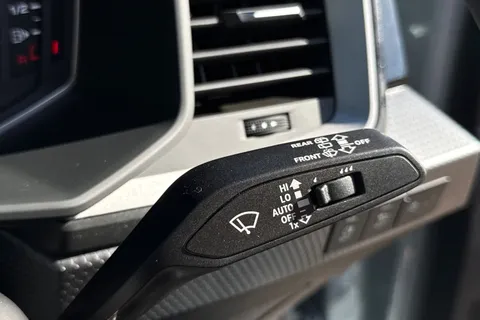  Audi A1 1.0 TFSI 25 Sport Sportback S Tronic Euro 6 (s/s) 5dr Thumbnail #42