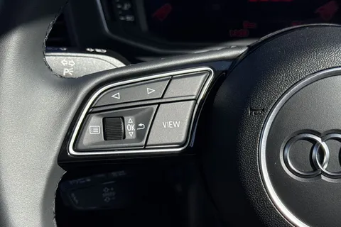  Audi A1 1.0 TFSI 25 Sport Sportback S Tronic Euro 6 (s/s) 5dr Thumbnail #47