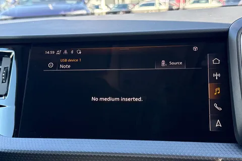  Audi A1 1.0 TFSI 25 Sport Sportback S Tronic Euro 6 (s/s) 5dr Thumbnail #52