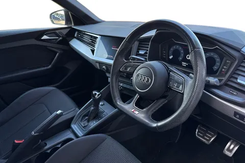 DT23SVL Audi A1 Black Edition 35 TFSI  150 PS S tronic Thumbnail #8