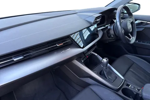 DS23RVO Audi A3 Sportback Sport 30 TFSI 110 PS 6-speed Thumbnail #16