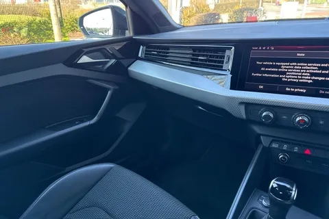 DT23SVL Audi A1 Black Edition 35 TFSI  150 PS S tronic Thumbnail #15