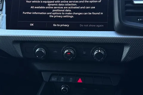 DT23SVL Audi A1 Black Edition 35 TFSI  150 PS S tronic Thumbnail #19