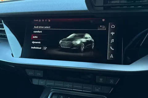 DS23RVO Audi A3 Sportback Sport 30 TFSI 110 PS 6-speed Thumbnail #30