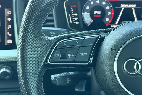 DT23SVL Audi A1 Black Edition 35 TFSI  150 PS S tronic Thumbnail #36