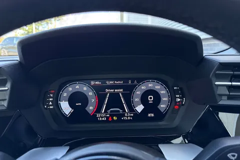 DS23RVO Audi A3 Sportback Sport 30 TFSI 110 PS 6-speed Thumbnail #46