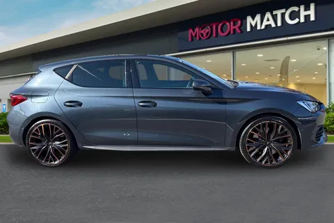 KM74AKX CUPRA Leon 1.4 eHybrid 12.8kWh VZ2 Design Edition DSG Euro 6 (s/s) 5dr Thumbnail #4