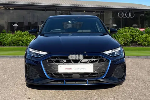 DC25VXL Audi A3 Black Edition 35 TFSI 150 PS S tronic Thumbnail #6