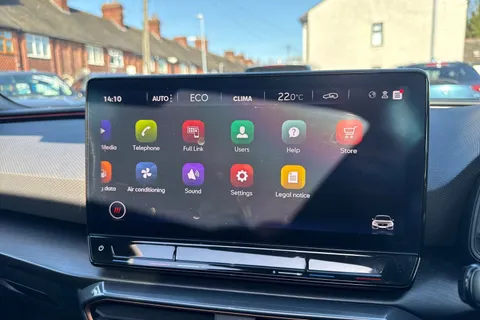 KM74AKX CUPRA Leon 1.4 eHybrid 12.8kWh VZ2 Design Edition DSG Euro 6 (s/s) 5dr Thumbnail #42