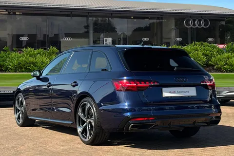 BD24VLG Audi A4 Avant Avant Black Edition 35 TFSI  150 PS S tronic Thumbnail #3