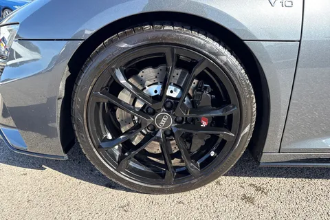 DA72KBJ Audi R8 V10 Performance RWD 570 PS S tronic Thumbnail #7