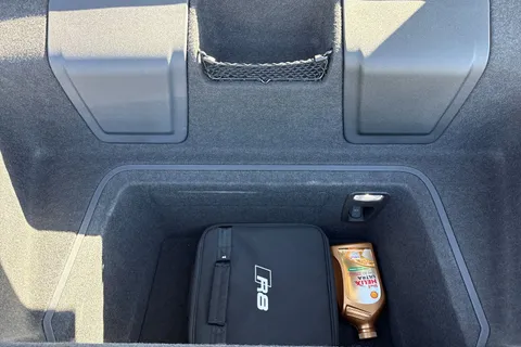 DA72KBJ Audi R8 V10 Performance RWD 570 PS S tronic Thumbnail #10