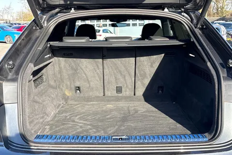 DA23XZZ Audi Q8 Black Edition 50 TDI quattro 286 PS tiptronic Thumbnail #11