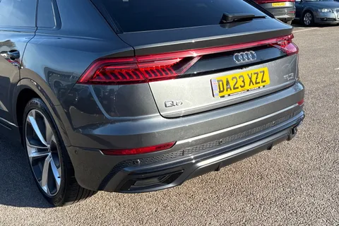 DA23XZZ Audi Q8 Black Edition 50 TDI quattro 286 PS tiptronic Thumbnail #17