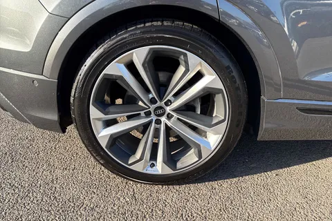 DA23XZZ Audi Q8 Black Edition 50 TDI quattro 286 PS tiptronic Thumbnail #25