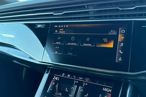 DA23XZZ Audi Q8 Black Edition 50 TDI quattro 286 PS tiptronic Thumbnail #36