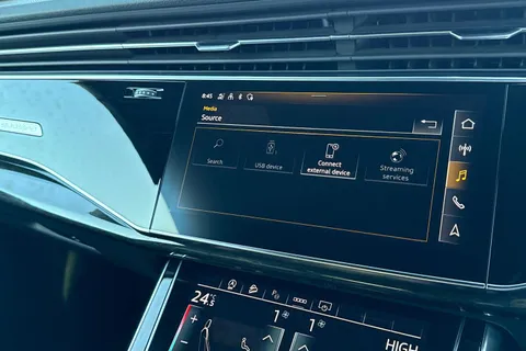 DA23XZZ Audi Q8 Black Edition 50 TDI quattro 286 PS tiptronic Thumbnail #38