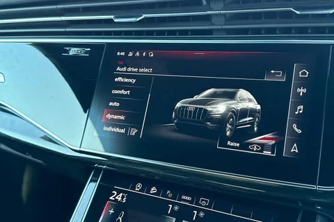 DA23XZZ Audi Q8 Black Edition 50 TDI quattro 286 PS tiptronic Thumbnail #44