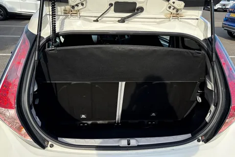 DF17RDX Toyota Aygo 1.0 VVT-i x-press Euro 6 5dr Thumbnail #9