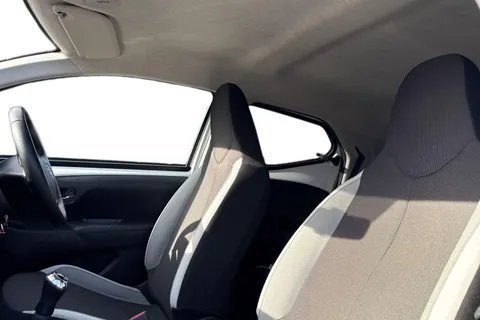 DF17RDX Toyota Aygo 1.0 VVT-i x-press Euro 6 5dr Thumbnail #10