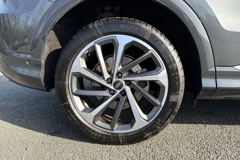PF25DKO Audi Q5 S line TFSI quattro 204 PS S tronic Thumbnail #12