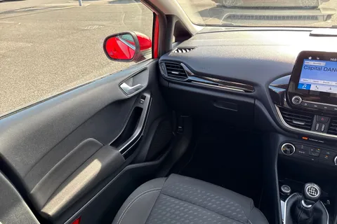 15 of 63 for Ford Fiesta 1.0T EcoBoost Zetec Euro 6 (s/s) 5dr