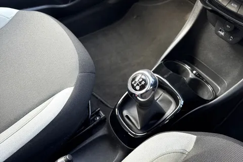 DF17RDX Toyota Aygo 1.0 VVT-i x-press Euro 6 5dr Thumbnail #19