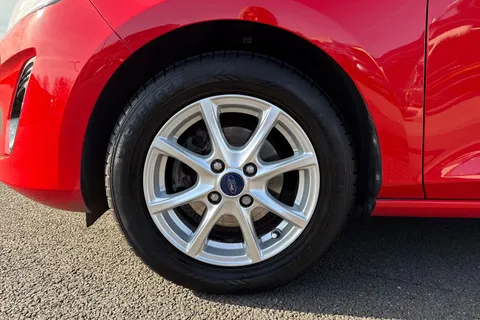 23 of 63 for Ford Fiesta 1.0T EcoBoost Zetec Euro 6 (s/s) 5dr