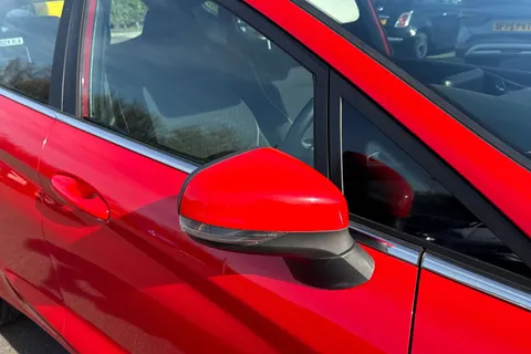 28 of 63 for Ford Fiesta 1.0T EcoBoost Zetec Euro 6 (s/s) 5dr