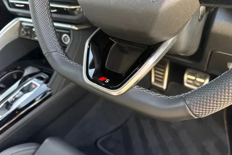 PF25DKO Audi Q5 S line TFSI quattro 204 PS S tronic Thumbnail #28