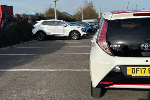 DF17RDX Toyota Aygo 1.0 VVT-i x-press Euro 6 5dr Thumbnail #32