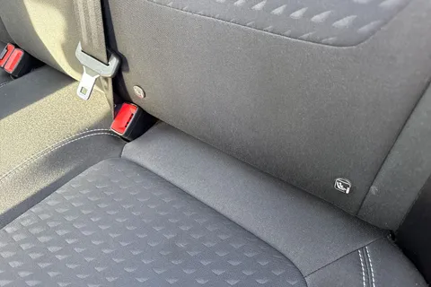 32 of 63 for Ford Fiesta 1.0T EcoBoost Zetec Euro 6 (s/s) 5dr