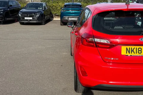 33 of 63 for Ford Fiesta 1.0T EcoBoost Zetec Euro 6 (s/s) 5dr