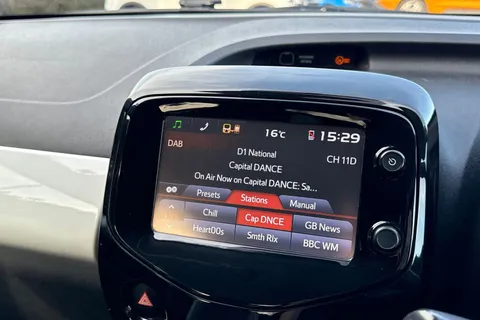 DF17RDX Toyota Aygo 1.0 VVT-i x-press Euro 6 5dr Thumbnail #40