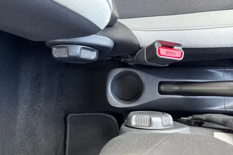 DF17RDX Toyota Aygo 1.0 VVT-i x-press Euro 6 5dr Thumbnail #50