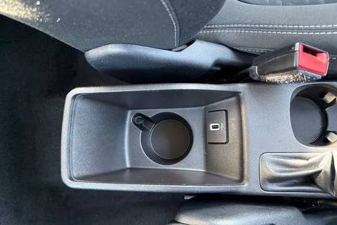 53 of 63 for Ford Fiesta 1.0T EcoBoost Zetec Euro 6 (s/s) 5dr