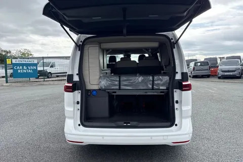 DG26BSU Volkswagen California Ocean T7 SWB 150 PS DSG - 19' Wheels /Del Mileage Thumbnail #7