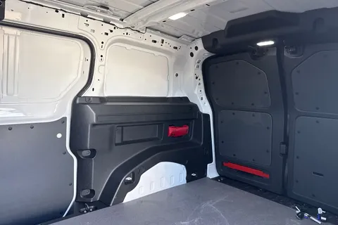 MF25JTZ Volkswagen Id. Buzz Cargo 210kW Commerce 79kWh Auto Thumbnail #14