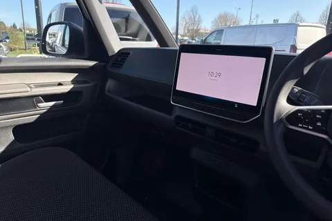 MF25JTZ Volkswagen Id. Buzz Cargo 210kW Commerce 79kWh Auto Thumbnail #15