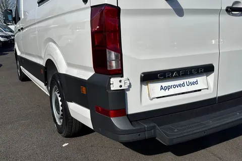 ML74TYV Volkswagen Crafter 2.0 TDI 140PS Commerce Plus High Roof Van Thumbnail #17