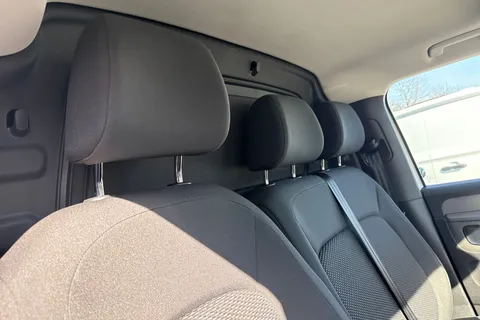 MF25JTZ Volkswagen Id. Buzz Cargo 210kW Commerce 79kWh Auto Thumbnail #21