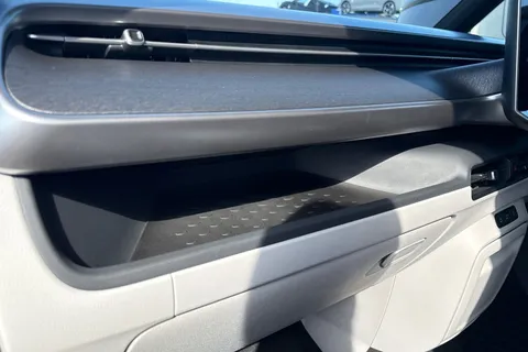 MF75FMG Volkswagen ID. Buzz 210kW Style Pro 86kWh 5dr LWB Auto [7 Seat] Thumbnail #33