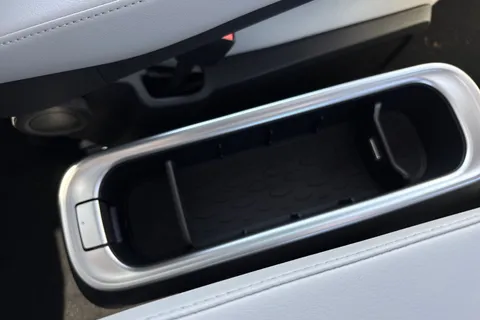 MF75FMG Volkswagen ID. Buzz 210kW Style Pro 86kWh 5dr LWB Auto [7 Seat] Thumbnail #36