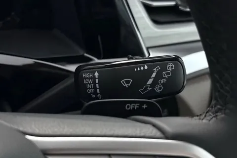 DG26BSU Volkswagen California Ocean T7 SWB 150 PS DSG - 19' Wheels /Del Mileage Thumbnail #46