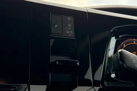 DG26BSU Volkswagen California Ocean T7 SWB 150 PS DSG - 19' Wheels /Del Mileage Thumbnail #52