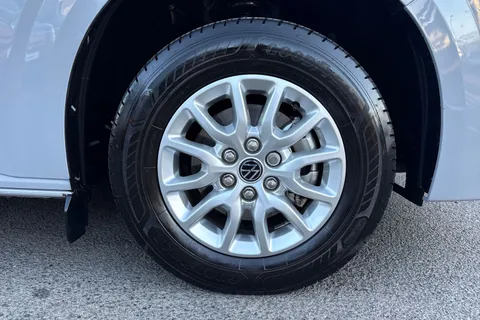 BV75OBW Volkswagen Transporter 2.0 TDI 110 Commerce Pro Van Thumbnail #9