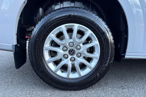 BV75OBW Volkswagen Transporter 2.0 TDI 110 Commerce Pro Van Thumbnail #10