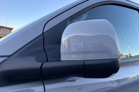 BV75OBW Volkswagen Transporter 2.0 TDI 110 Commerce Pro Van Thumbnail #24