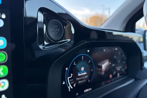 BV75OBW Volkswagen Transporter 2.0 TDI 110 Commerce Pro Van Thumbnail #53