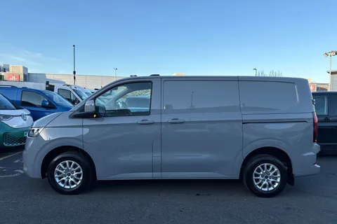 BV75OBW Volkswagen Transporter 2.0 TDI 110 Commerce Pro Van Thumbnail #56